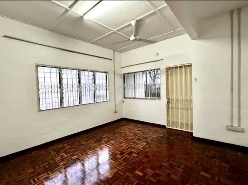 Rumah Berkembar untuk Dijual di Taman Nong Chik (Johor Bahru) - Alice Kang - Interior - PropertyGuru.com.my