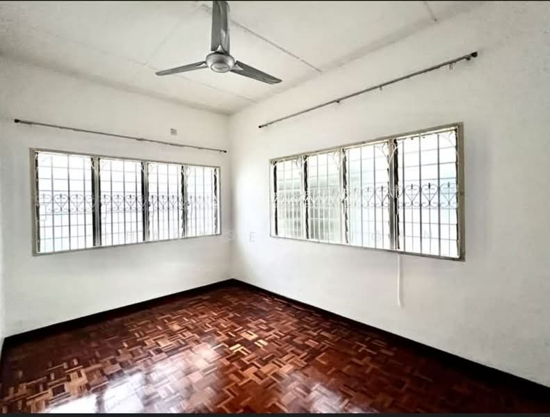 Rumah Berkembar untuk Dijual di Taman Nong Chik (Johor Bahru) - Alice Kang - Interior - PropertyGuru.com.my