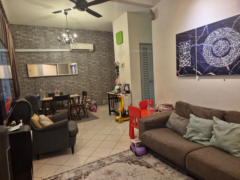 Apartment for Sale at Pangsapuri Seri Jati - Joey Wong - Living Room - PropertyGuru.com.my