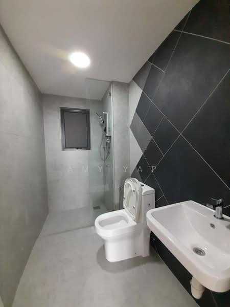 Kondominium untuk Disewa di Trinity Lemanja - Amy Yap - Bathroom - PropertyGuru.com.my