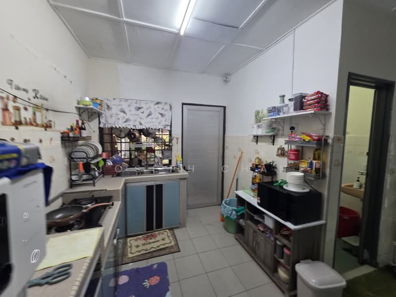 2-storey Terraced House for Sale in Shah Alam (Selangor) - Joseph Chan - Kitchen - PropertyGuru.com.my