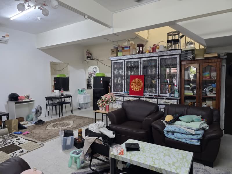2-storey Terraced House for Sale in Shah Alam (Selangor) - Joseph Chan - Living Room - PropertyGuru.com.my