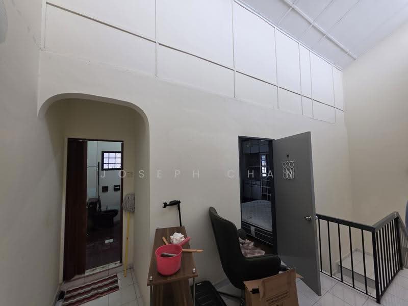 Rumah Teres 2-Tingkat untuk Dijual di Shah Alam (Selangor) - Joseph Chan - Bathroom - PropertyGuru.com.my