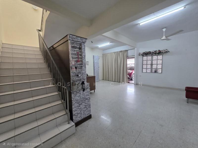 Rumah Teres 2-Tingkat untuk Dijual di Shah Alam (Selangor) - Joseph Chan - Entrance - PropertyGuru.com.my