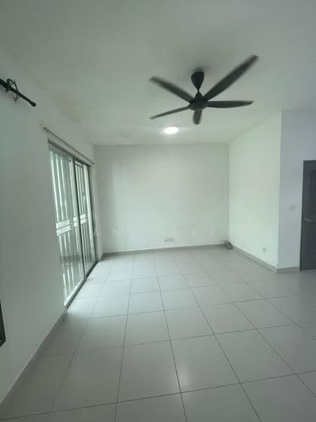 Rumah Kluster untuk Disewa di Shah Alam (Selangor) - Ziana Najib - Living Room - PropertyGuru.com.my