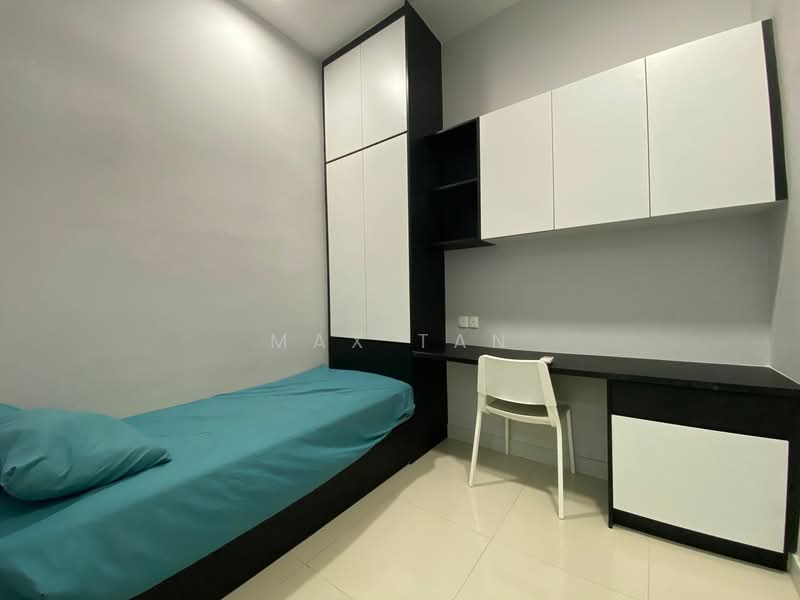 Service Residence for Sale at Dianthus @ Tropicana Gardens - Max Tan - Bedroom - PropertyGuru.com.my