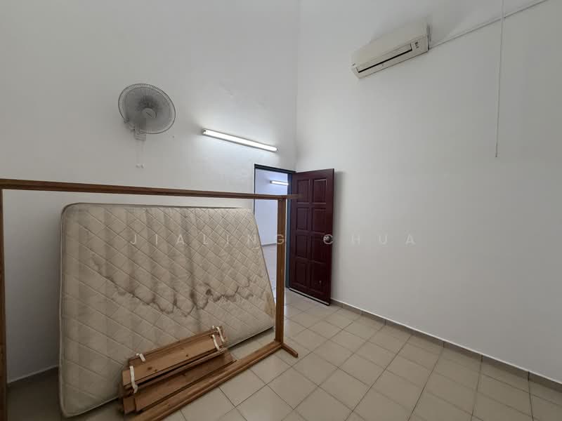 Rumah Teres 1.5 Tingkat untuk Disewa di Taman Perling (Perling) - Jialing Chua - PropertyGuru.com.my