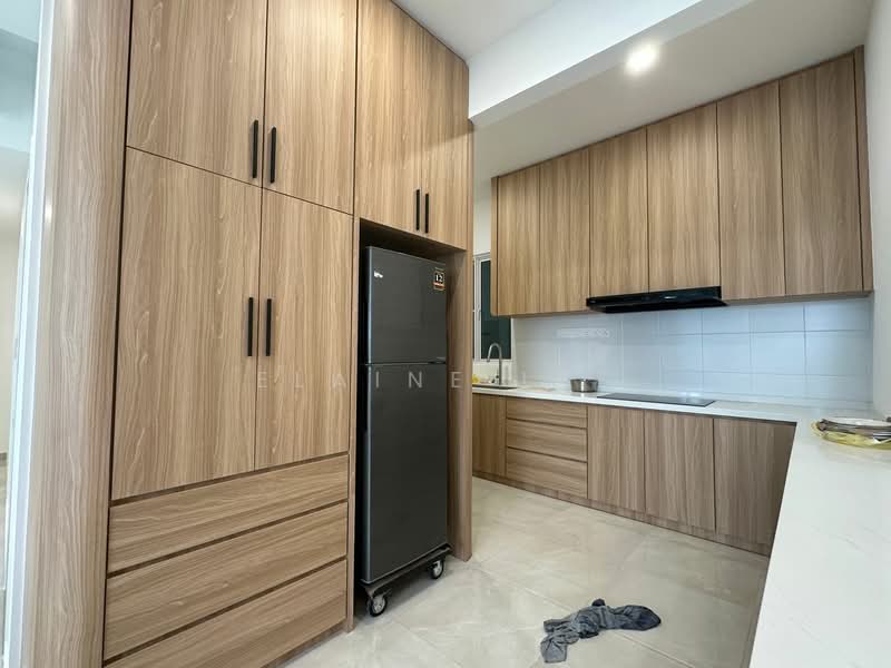 Condominium for Rent at Lucerne Residences - Elaine Lee - Kitchen - PropertyGuru.com.my