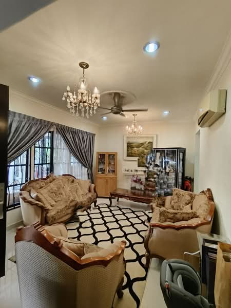 Rumah Berkembar untuk Dijual di Alam Impian (Shah Alam) - Sa'a Nordin - Living Room - PropertyGuru.com.my