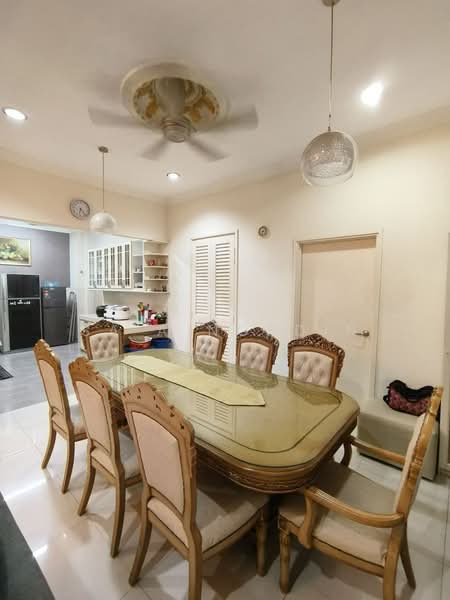 Rumah Berkembar untuk Dijual di Alam Impian (Shah Alam) - Sa'a Nordin - Dining Room - PropertyGuru.com.my