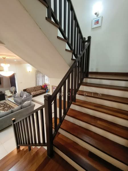 Rumah Berkembar untuk Dijual di Alam Impian (Shah Alam) - Sa'a Nordin - Living Room - PropertyGuru.com.my