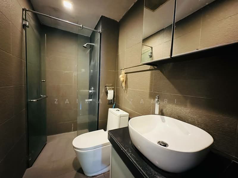Kondominium untuk Dijual di D'Rimba - Zaimah Zamri - Bathroom - PropertyGuru.com.my
