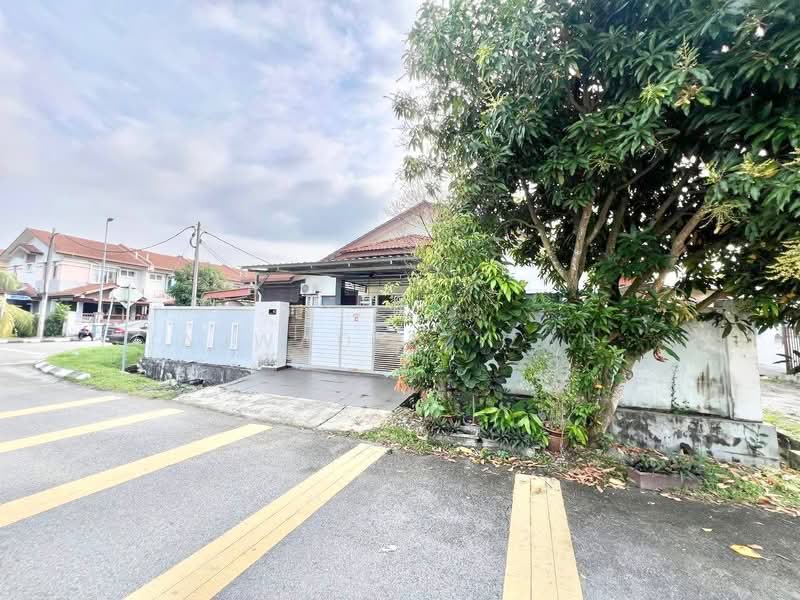 1-storey Terraced House for Sale in Taman Dato' Hormat (Telok Panglima Garang) - Ajwad Azizan - PropertyGuru.com.my