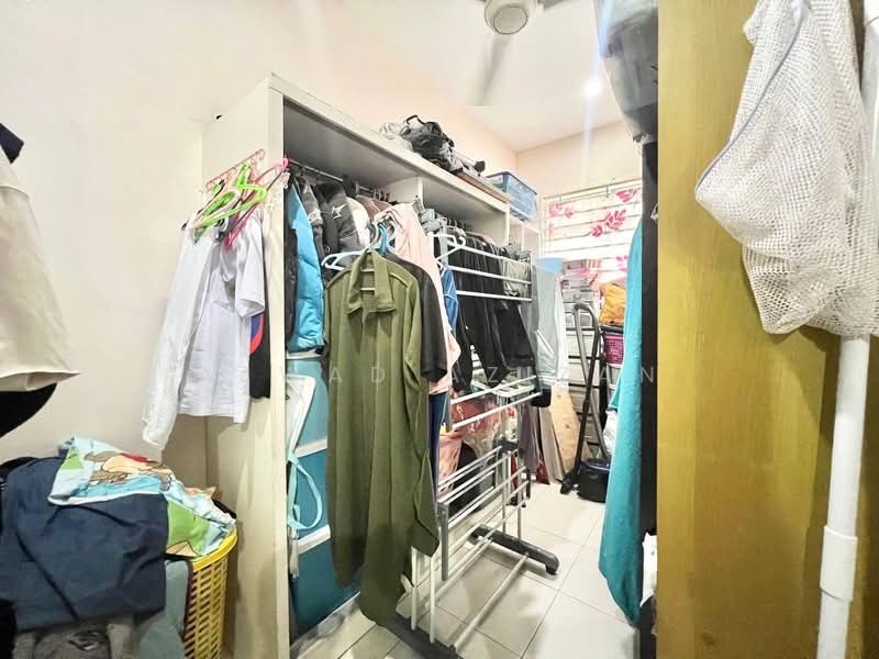 1-storey Terraced House for Sale in Taman Dato' Hormat (Telok Panglima Garang) - Ajwad Azizan - PropertyGuru.com.my