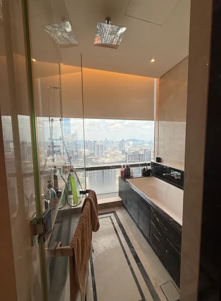 Service Residence for Sale at Pavilion Suites - Jenn Chiew - Bathroom - PropertyGuru.com.my
