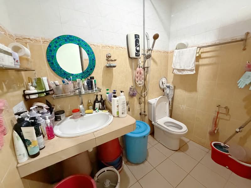 Rumah Teres 1 Tingkat untuk Dijual di Kepong (Kuala Lumpur) - Kim Meng Lew - Bathroom - PropertyGuru.com.my