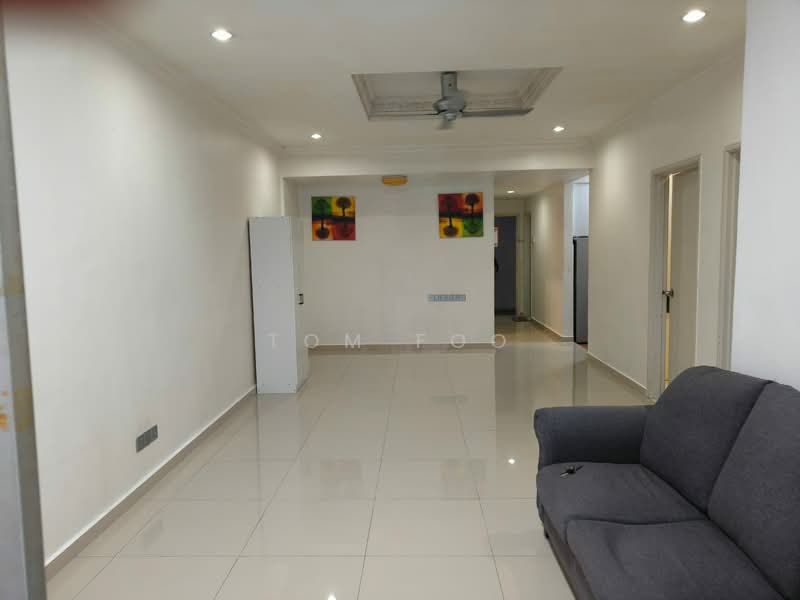 Apartment for Rent at Pangsapuri Jati 2 - Tom Foo - Living Room - PropertyGuru.com.my