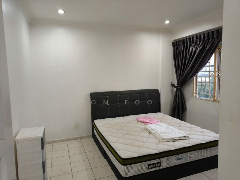 Apartment for Rent at Pangsapuri Jati 2 - Tom Foo - Bedroom - PropertyGuru.com.my