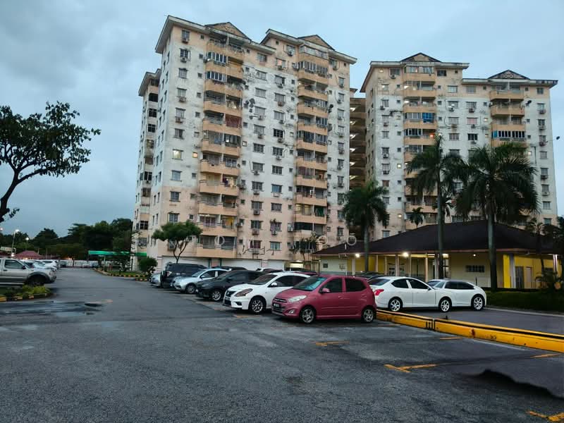 Apartment for Rent at Pangsapuri Jati 2 - Tom Foo - Exterior - PropertyGuru.com.my
