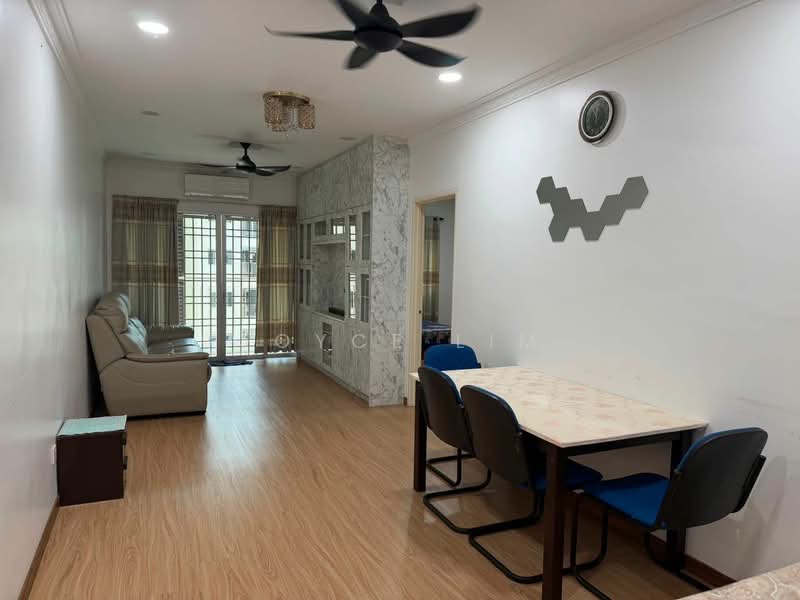 Pangsapuri untuk Disewa di The Ocean View (Bandar Sri Pinang) - JOYCE LIM - Living Room - PropertyGuru.com.my