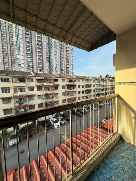 Pangsapuri untuk Disewa di Taman Koperasi Maju Jaya - Dante Leong Zhenwen - Balcony - PropertyGuru.com.my