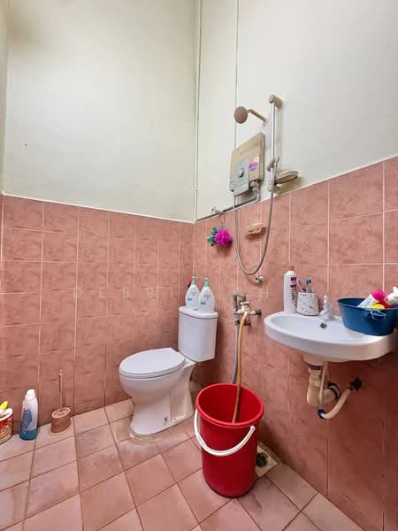 1-storey Terraced House for Sale in Kota Masai (Pasir Gudang) - Debbie Chin - Bathroom - PropertyGuru.com.my