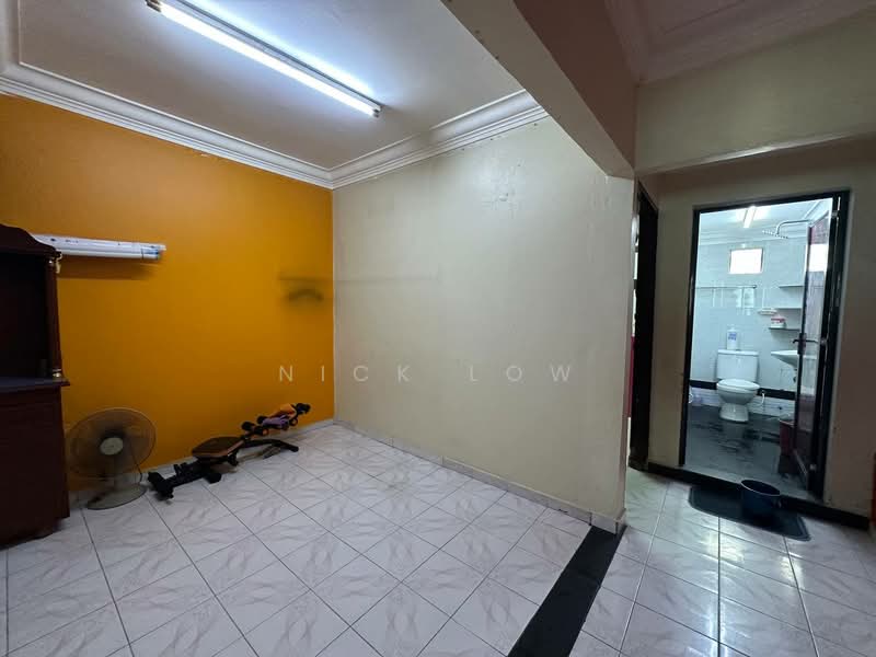 Rumah Teres untuk Disewa di Taman Damai Jaya (Skudai) - Nick Low - Interior - PropertyGuru.com.my