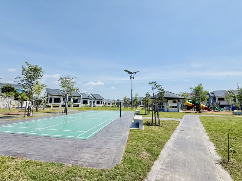 Rumah Teres 2 Tingkat untuk Dijual di Bandar Tun Hussein Onn (Cheras) - Angel Ng - Exterior - PropertyGuru.com.my