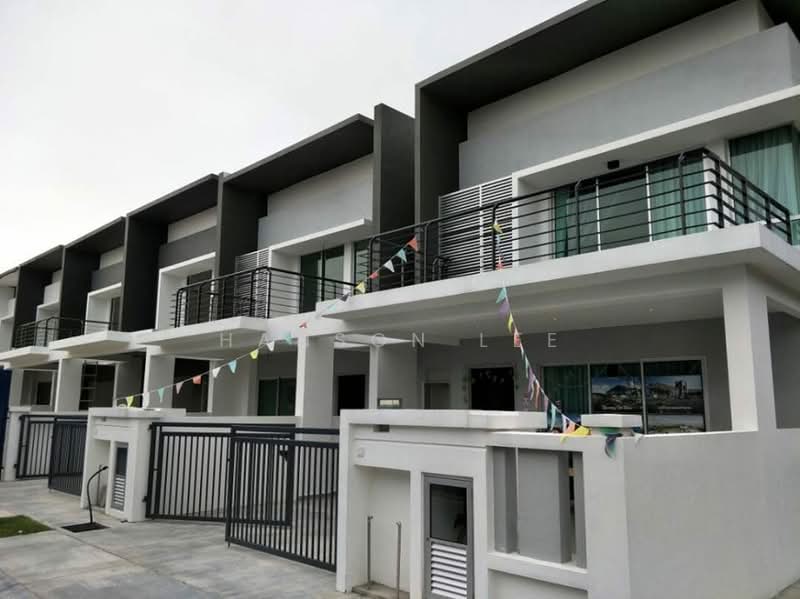 Rumah Teres untuk Dijual di Selayang Industrial Park (Batu Caves) - Hanson Lee - Exterior - PropertyGuru.com.my