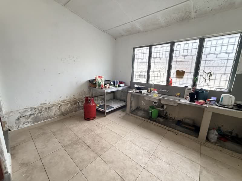 Rumah Teres 1 Tingkat untuk Dijual di Salak Selatan (Kuala Lumpur) - Angel Ng - Kitchen - PropertyGuru.com.my