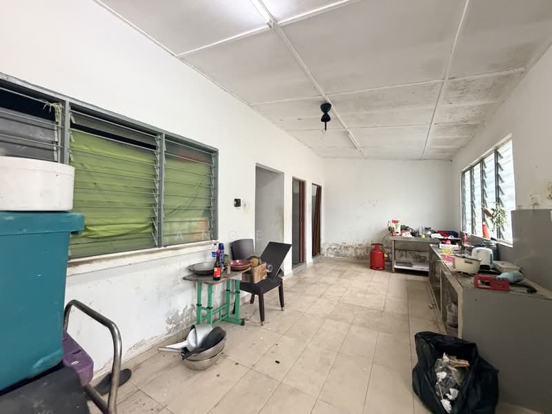 Rumah Teres 1 Tingkat untuk Dijual di Salak Selatan (Kuala Lumpur) - Angel Ng - Kitchen - PropertyGuru.com.my