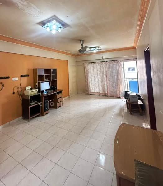 Apartment for Sale at Sri Gotong Apartment - Coee Siew - Living Room - PropertyGuru.com.my