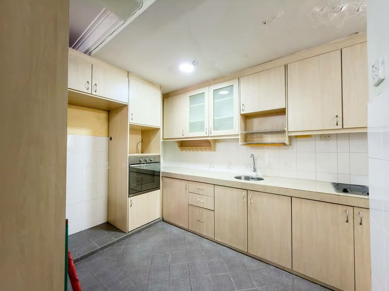 Condominium for Sale at Pangsapuri Saujana Gombak - Ashraf Azwan - Kitchen - PropertyGuru.com.my