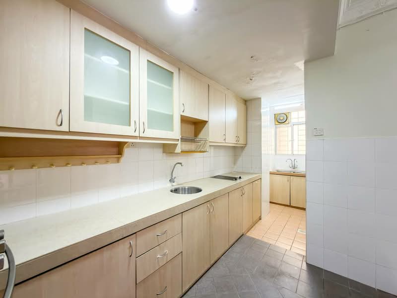 Condominium for Sale at Pangsapuri Saujana Gombak - Ashraf Azwan - Kitchen - PropertyGuru.com.my