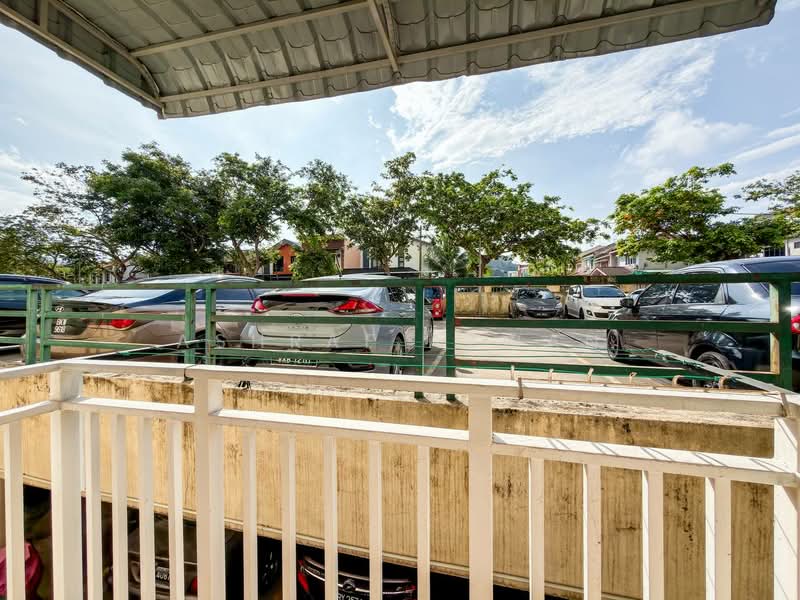 Condominium for Sale at Pangsapuri Saujana Gombak - Ashraf Azwan - Car Park - PropertyGuru.com.my