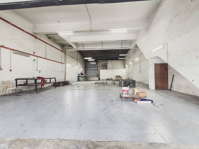 Factory for Rent in Taman Tan Sri Yaacob (Johor Bahru) - Crystal Tan - Interior - PropertyGuru.com.my