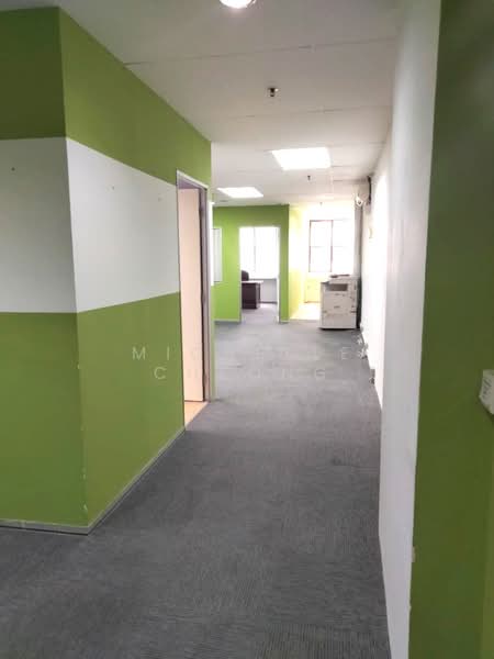 Pejabat untuk Dijual di Mont Kiara (Kuala Lumpur) - Michelle Cheong - Corridor - PropertyGuru.com.my
