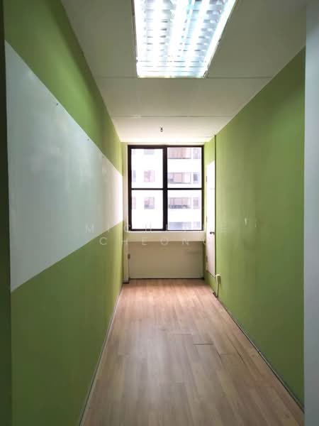 Pejabat untuk Dijual di Mont Kiara (Kuala Lumpur) - Michelle Cheong - Corridor - PropertyGuru.com.my