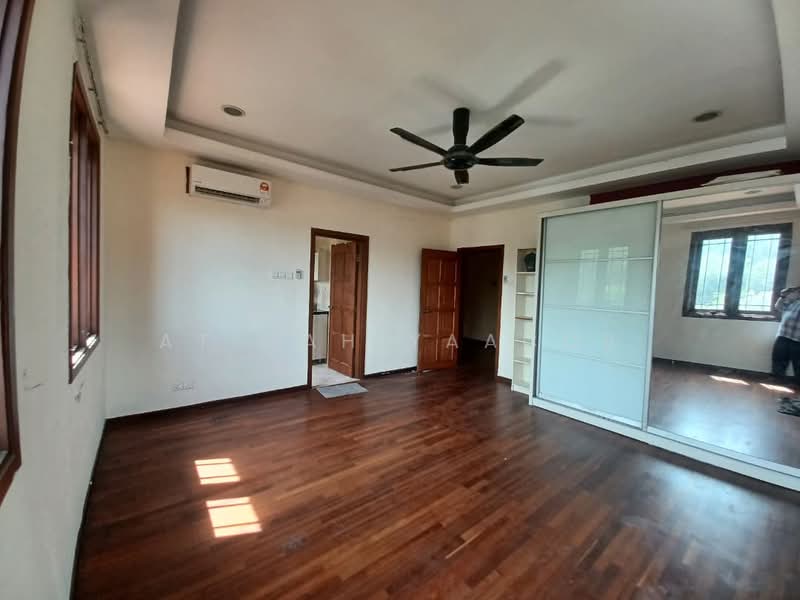 Bungalow for Sale in Seksyen 11 (Shah Alam) - Atiqah Yaacob - PropertyGuru.com.my