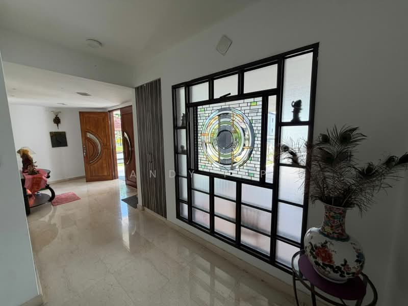 Bungalow for Sale in Kota Emerald (Rawang) - Andy Yap - Entrance - PropertyGuru.com.my
