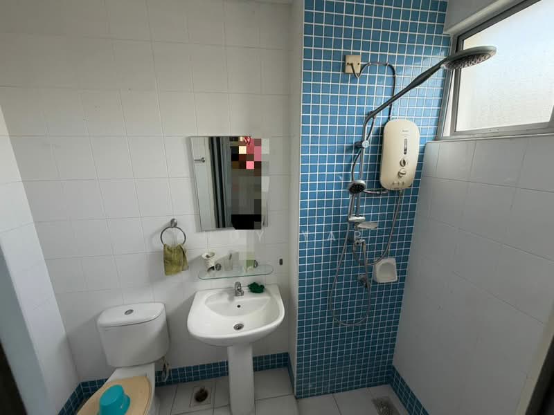 Bungalow for Sale in Kota Emerald (Rawang) - Andy Yap - Bathroom - PropertyGuru.com.my