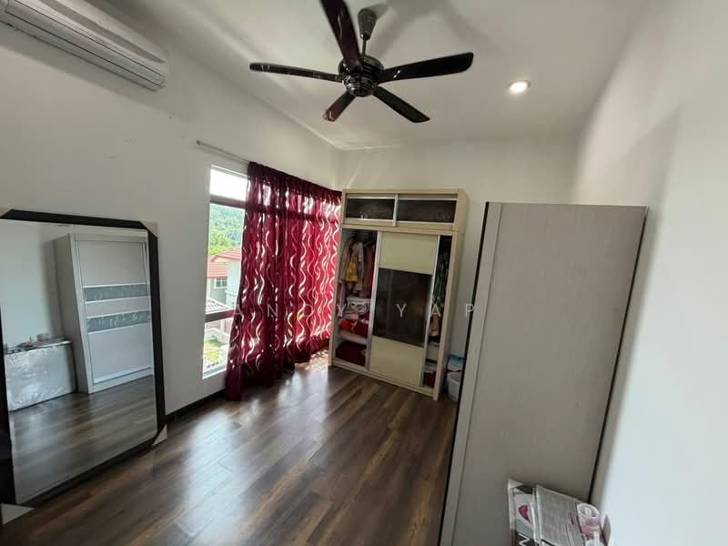 Bungalow for Sale in Kota Emerald (Rawang) - Andy Yap - Bedroom - PropertyGuru.com.my