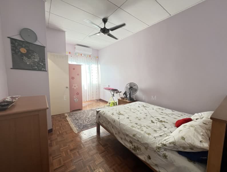 Rumah Teres 2 Tingkat untuk Dijual di Seri Utama Damansara (Kota Damansara) - Esther Lim - Bedroom - PropertyGuru.com.my