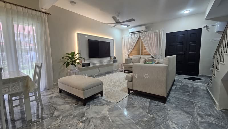 2-storey Terraced House for Sale in Seri Kembangan (Selangor) - Angel Ng - PropertyGuru.com.my