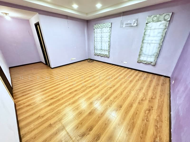 3-storey Terraced House for Sale in Taman Tropika 2 (Kajang) - Herman Sazwan Nor Rahim - Bedroom - PropertyGuru.com.my