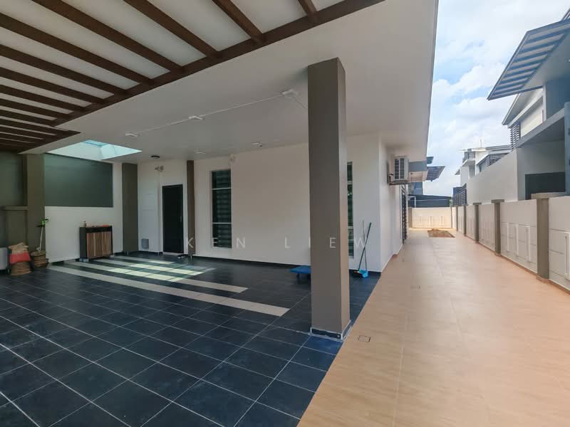 Rumah Berkembar untuk Dijual di Kempas (Johor Bahru) - Ken Liew - PropertyGuru.com.my
