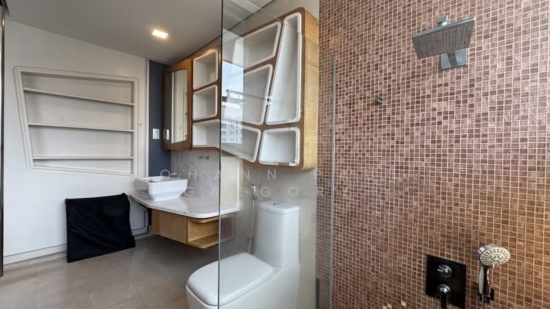 Service Residence for Sale at Verve Suites - Johann Paul Gregory - Bathroom - PropertyGuru.com.my