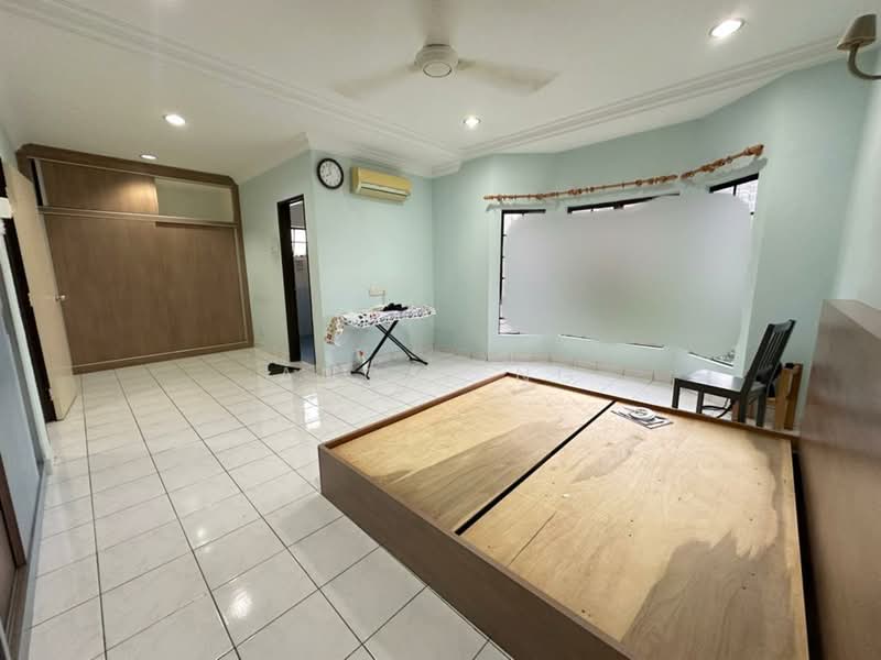 Rumah Berkembar untuk Dijual di Bandar Baru Sungai Long (Kajang) - Angel Ng - Bedroom - PropertyGuru.com.my