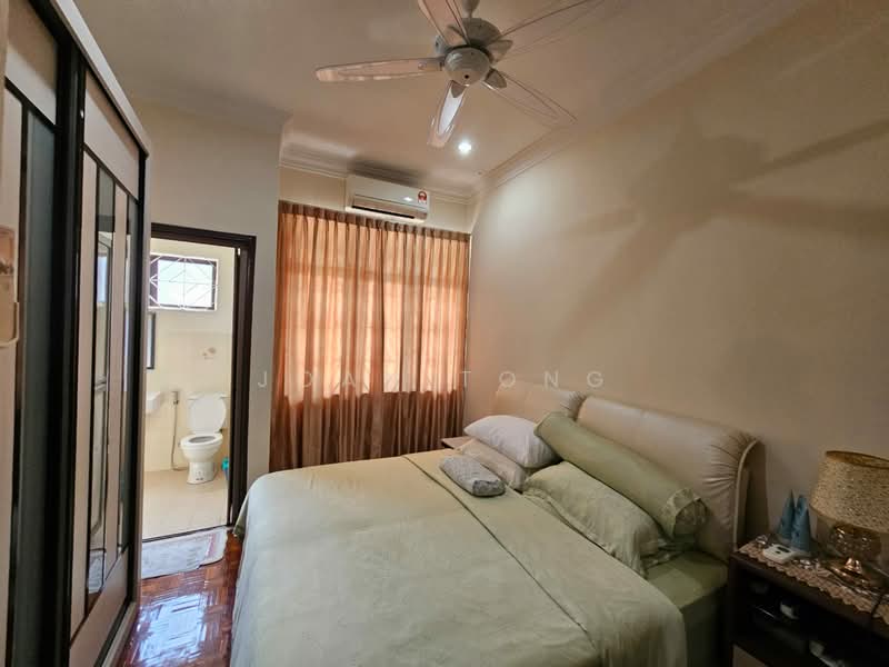2-storey Terraced House for Sale in Taman Johor Jaya (Johor Bahru) - Joan Tong - PropertyGuru.com.my