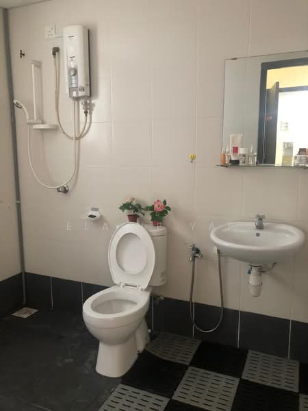 Condominium for Rent at Villa Angsana - Elaine Yap - Bathroom - PropertyGuru.com.my